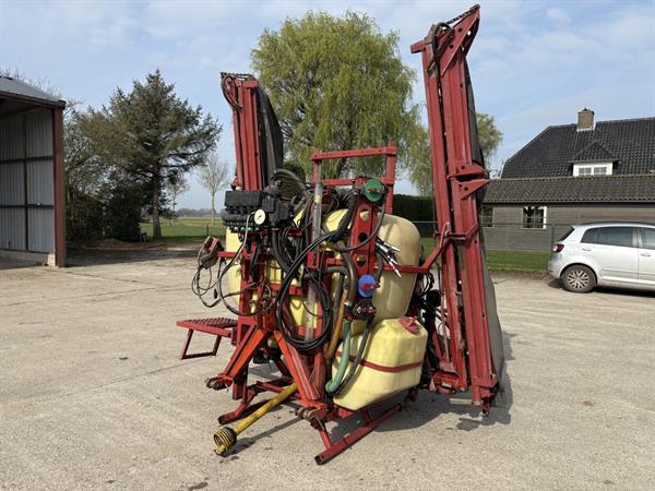 Grote foto hardi twin stream veldspuit 12 mtr agrarisch onkruidbestrijding