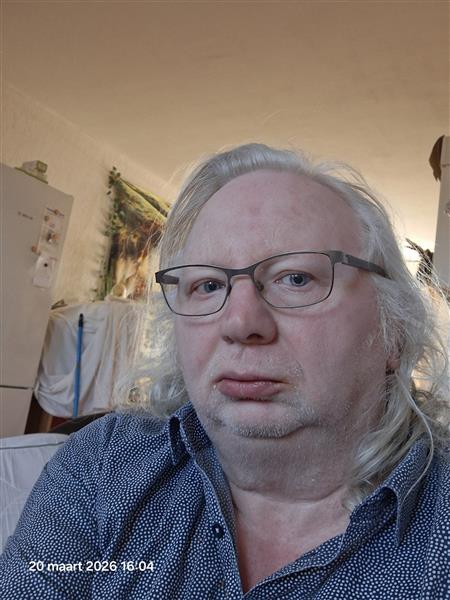 Grote foto zoekende naar vriendinnen erotiek man zoekt vrouw