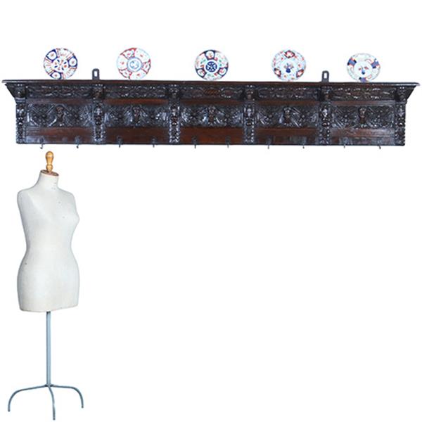 Grote foto renaissance wandrek of kapstok met 7 gestoken panelen 1640 en later no.371410 antiek en kunst overige in antiek gebruiksvoorwerpen