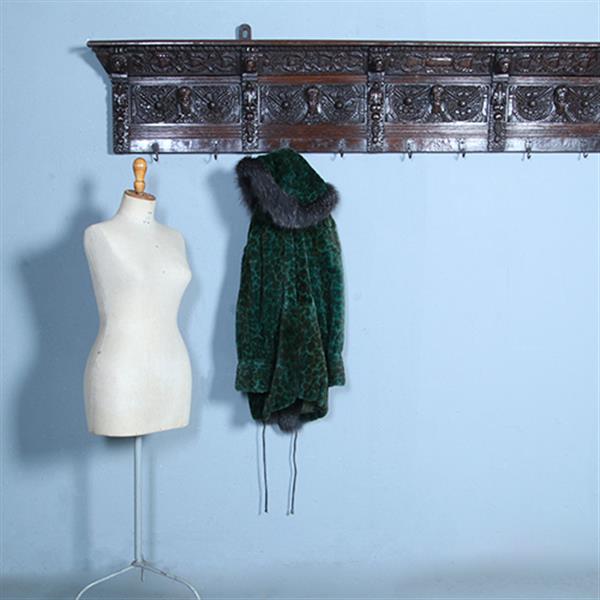 Grote foto renaissance wandrek of kapstok met 7 gestoken panelen 1640 en later no.371410 antiek en kunst overige in antiek gebruiksvoorwerpen