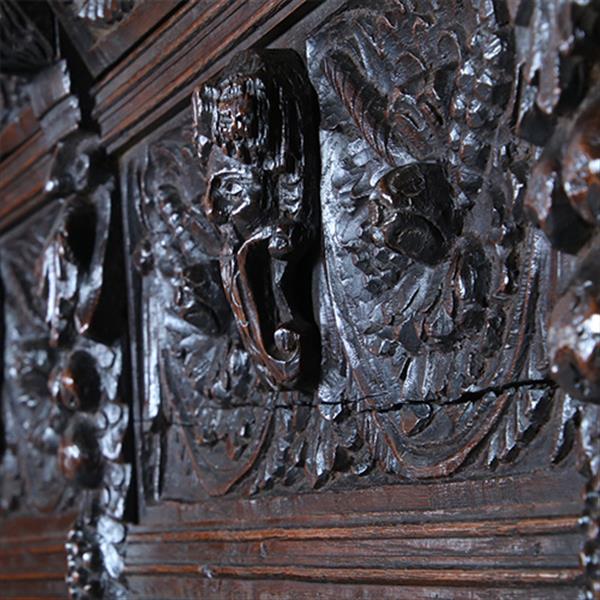 Grote foto renaissance wandrek of kapstok met 7 gestoken panelen 1640 en later no.371410 antiek en kunst overige in antiek gebruiksvoorwerpen