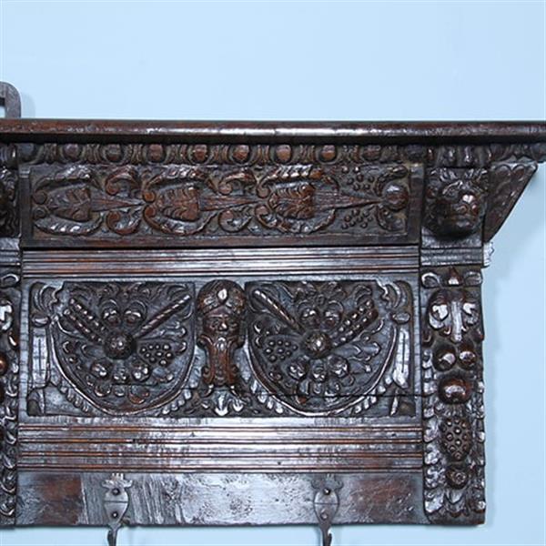 Grote foto renaissance wandrek of kapstok met 7 gestoken panelen 1640 en later no.371410 antiek en kunst overige in antiek gebruiksvoorwerpen