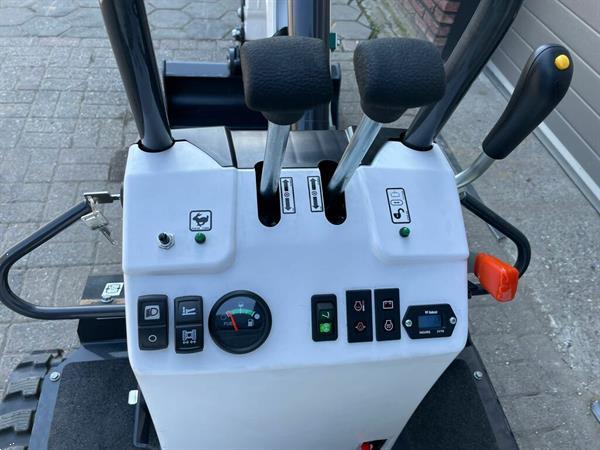 Grote foto bobcat e10 z minigraver nieuw hydraulische wissel 3 bakken doe het zelf en verbouw kranen en graafmachines