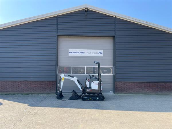 Grote foto bobcat e10 z minigraver nieuw hydraulische wissel 3 bakken doe het zelf en verbouw kranen en graafmachines