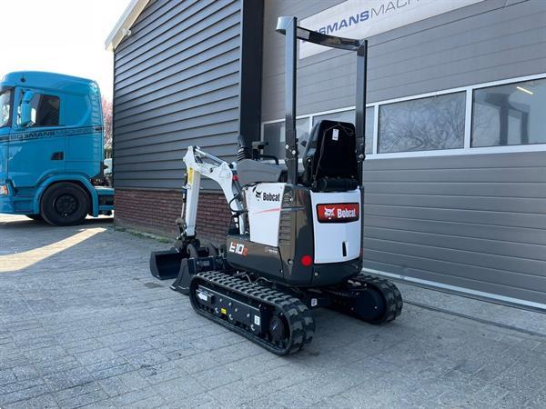 Grote foto bobcat e10 z minigraver nieuw hydraulische wissel 3 bakken doe het zelf en verbouw kranen en graafmachines