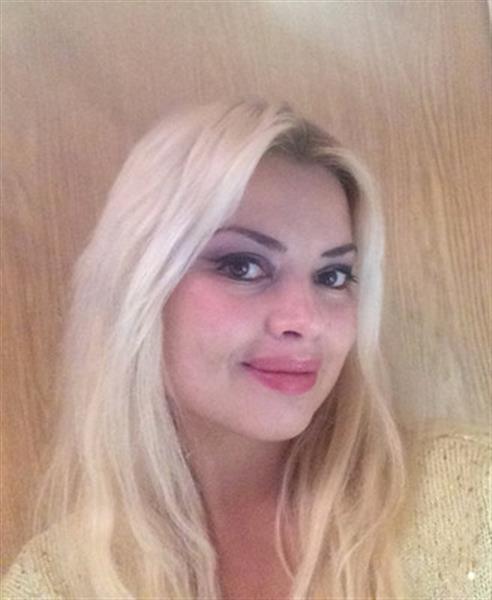 Grote foto ik zoek een oudere man contacten en berichten vrouw zoekt man