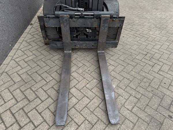 Grote foto linde h35d triplo 465 freelift sideshift 4e fucntie 2005 vw diesel agrarisch heftrucks