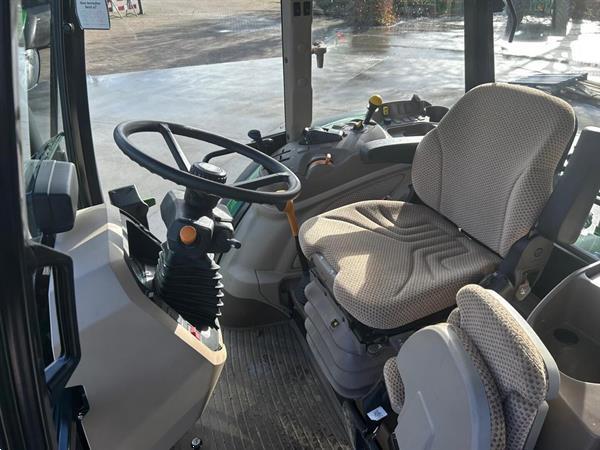 Grote foto john deere 5075m 703361 agrarisch tractoren