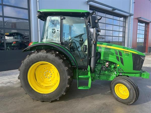Grote foto john deere 5075m 703361 agrarisch tractoren