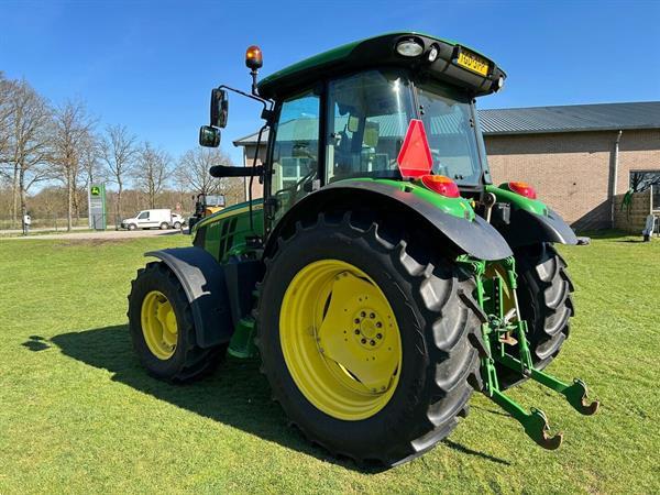 Grote foto john deere 5100r 703570 agrarisch tractoren