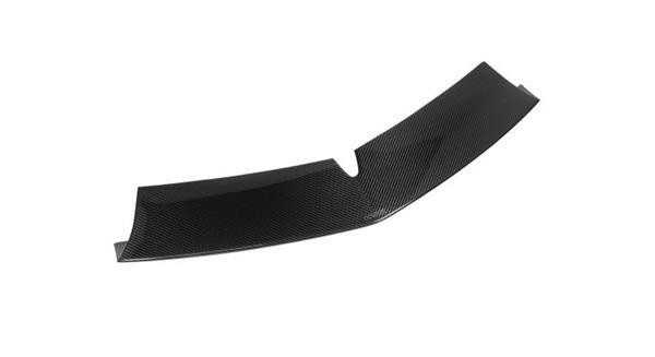 Grote foto dit betreft een lamborghini revuelto novitec carbon voorlip splitter set auto onderdelen tuning en styling