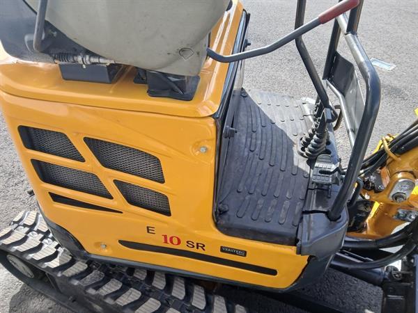 Grote foto new holland e10sr minikraan met servo doe het zelf en verbouw kranen en graafmachines