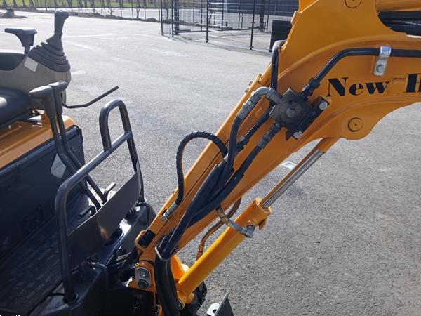 Grote foto new holland e10sr minikraan met servo doe het zelf en verbouw kranen en graafmachines