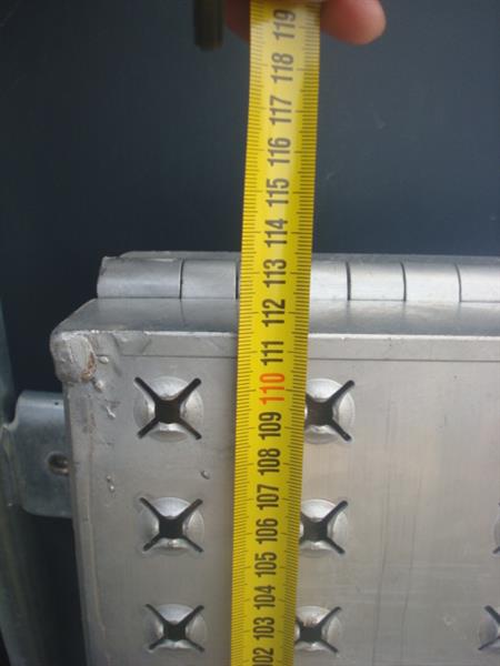 Grote foto oprijplaat rij plaat invalide lift altec roelstoel auto diversen gereedschap