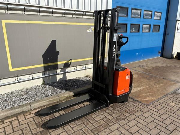 Grote foto vs 22760 elektrische stapelaar toyota 7sm10 doe het zelf en verbouw hefwerktuigen