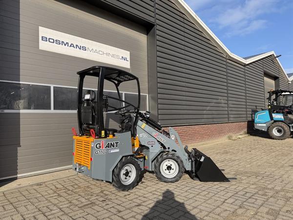 Grote foto giant g1100 minishovel nieuw budget uitvoering 345 lease agrarisch shovels