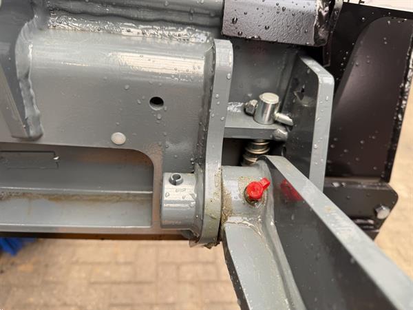 Grote foto giant g1100 minishovel nieuw budget uitvoering 345 lease agrarisch shovels