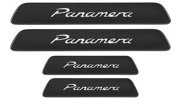 Grote foto dit betreft een porsche panamera 971 carbon instaplijsten set auto onderdelen tuning en styling