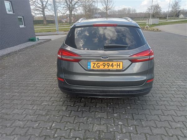 Grote foto ford mondeo wagon 2.0 ecvt hev 188pk 2019 auto ford