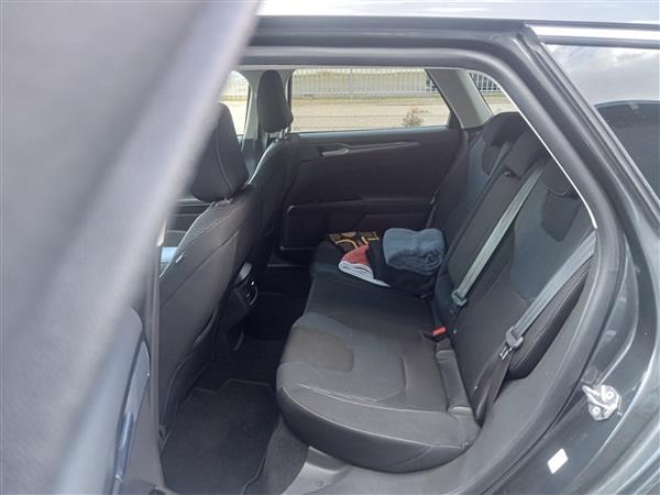 Grote foto ford mondeo wagon 2.0 ecvt hev 188pk 2019 auto ford