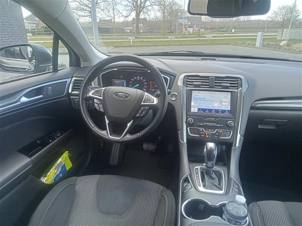 Grote foto ford mondeo wagon 2.0 ecvt hev 188pk 2019 auto ford