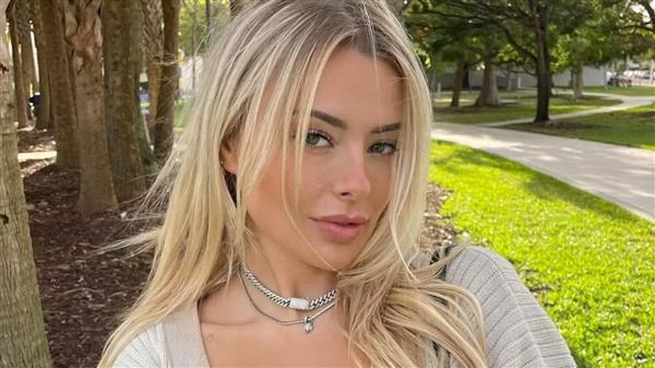 Grote foto ik ben altijd beschikbaar schat. erotiek escort service