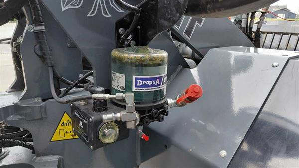 Grote foto giant g2200e x tra occasion agrarisch shovels