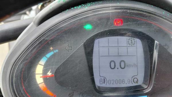 Grote foto giant g2200e x tra occasion agrarisch shovels