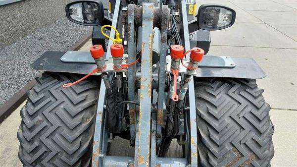 Grote foto giant g2200e x tra occasion agrarisch shovels