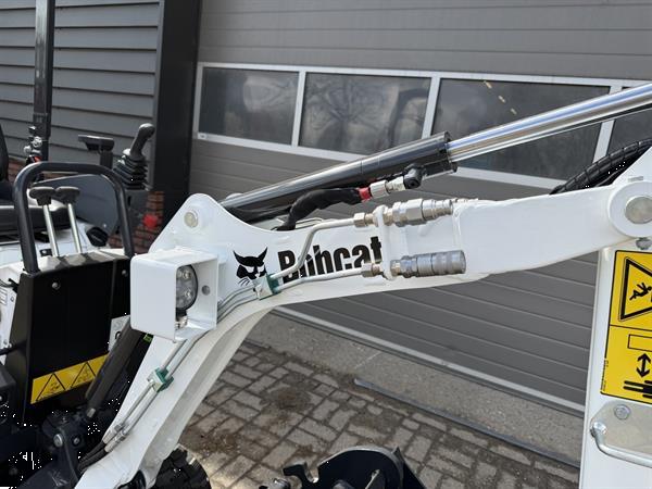 Grote foto bobcat e10 z minigraver nieuw sloop sorteer functie hydraulische wissel 3 bakken doe het zelf en verbouw kranen en graafmachines