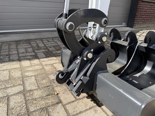 Grote foto bobcat e10 z minigraver nieuw sloop sorteer functie hydraulische wissel 3 bakken doe het zelf en verbouw kranen en graafmachines