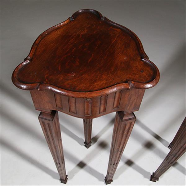 Grote foto stel van 2 luikse pedestals met uittrekbaar blaadje voor een kandelaar ca 1850 no.342045 antiek en kunst overige in antiek gebruiksvoorwerpen