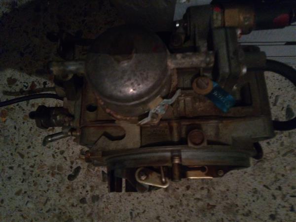 Grote foto carburateur auto onderdelen overige auto onderdelen