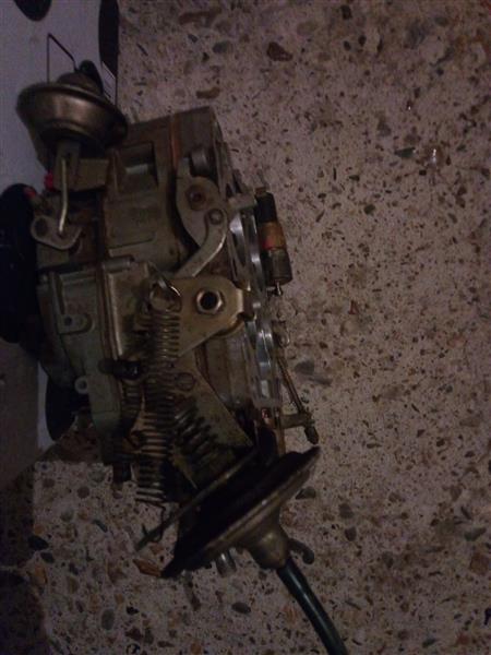 Grote foto carburateur auto onderdelen overige auto onderdelen