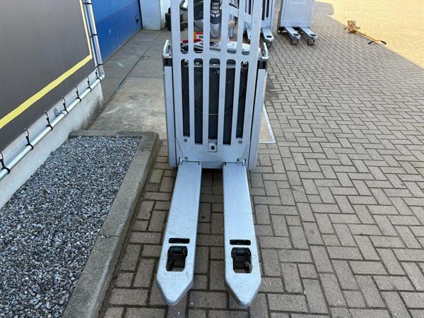 Grote foto vs 22766 elektrische palletwagen still met heffunctie doe het zelf en verbouw hefwerktuigen