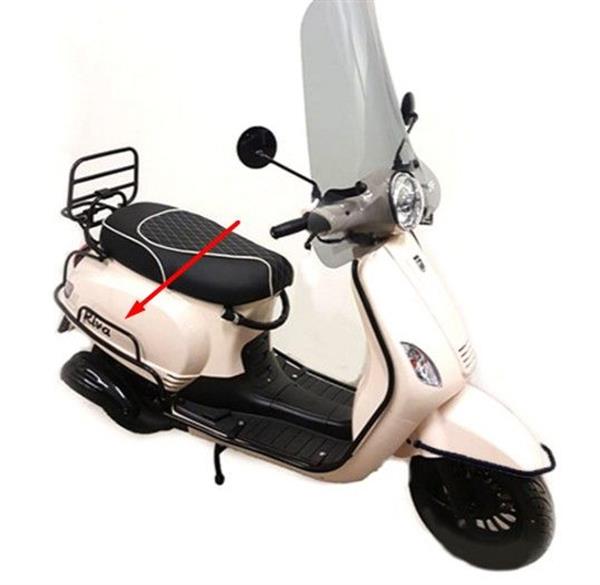 Grote foto sierbeugel achter glans zwart napoli riva vx50 vx50s lux50 maple 2 motoren overige accessoires