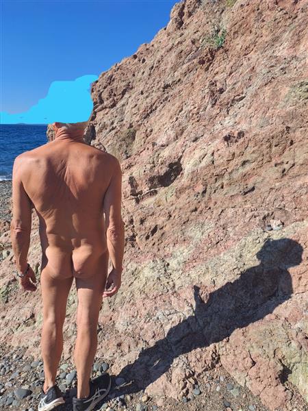 Grote foto stel zoekt een dame.....om jou te verwennen. contacten en berichten stel zoekt vrouw