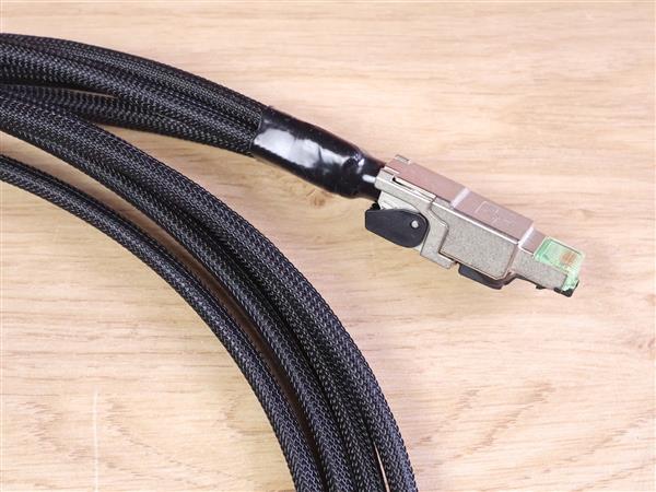 Grote foto acoustic revive lan quadrant triplec high end audio ethernet cable 1 0 metre audio tv en foto onderdelen en accessoires