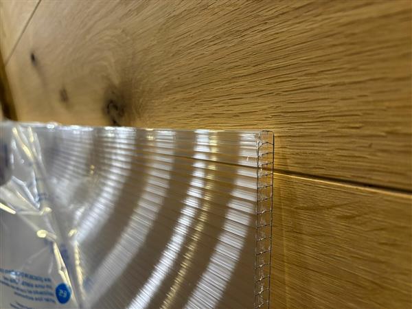Grote foto polycarbonaat 10 mm helder lichtplaat 105x300 cm doe het zelf en verbouw hout en planken