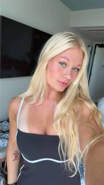 Grote foto naomi charmante vrouw erotiek contact vrouw tot man