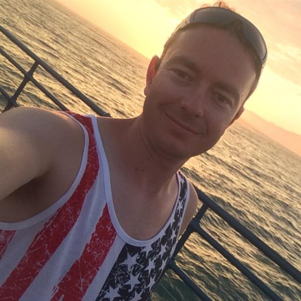 Grote foto ben jij die lieve eerlijke meid contacten en berichten man zoekt vrouw