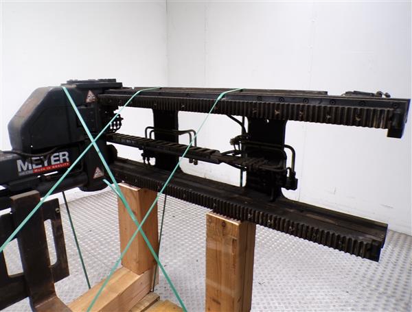 Grote foto meyer draai zwenkkop agrarisch heftrucks