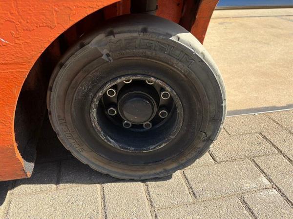 Grote foto vs 22801 elektrische heftruck toyota 8fmbt25 agrarisch heftrucks