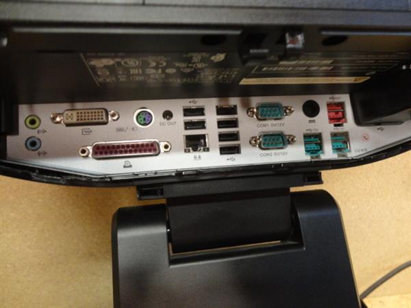 Grote foto hp rp7 point of sale retail system i3 all in one 15 inch model 7800 computers en software printers