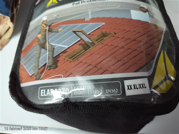 Grote foto valbeveiligings harnas kit voor klus op het dak diversen overige