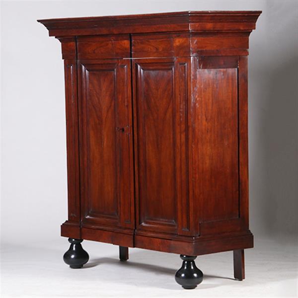 Grote foto bescheiden pastoorskast in prachtig donker palissander ca 1700 verdekte lade no.330315 antiek en kunst stoelen en banken