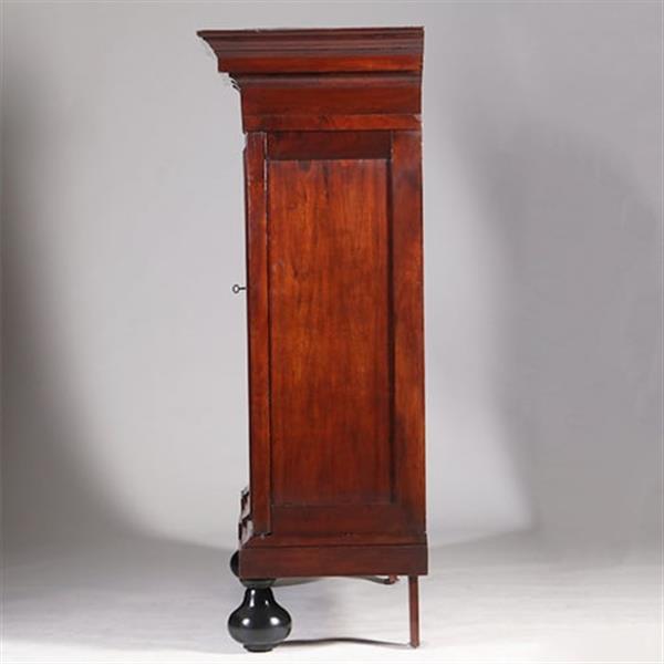 Grote foto bescheiden pastoorskast in prachtig donker palissander ca 1700 verdekte lade no.330315 antiek en kunst stoelen en banken