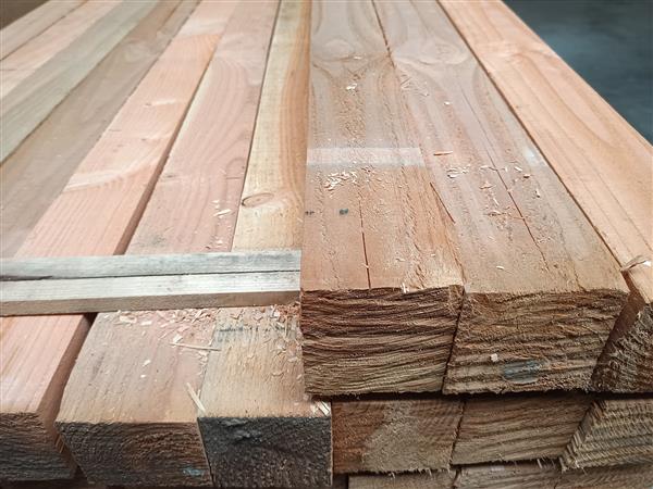 Grote foto 100x100mm douglas fijnbezaagd 300cm doe het zelf en verbouw hout en planken