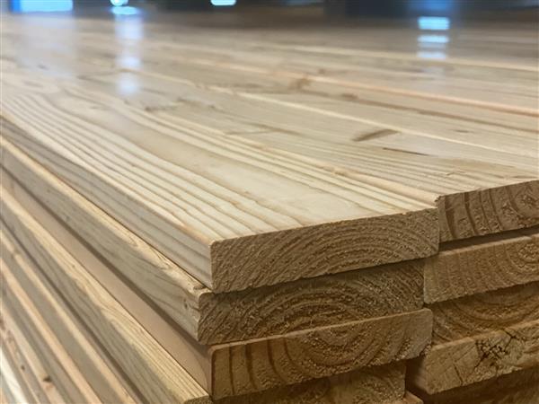 Grote foto 18x90mm douglas geschaafd 400cm doe het zelf en verbouw hout en planken