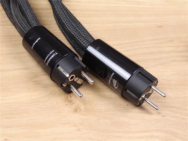 Grote foto audioquest tornado hc high current audio power cables 1 0 metre 2 available audio tv en foto onderdelen en accessoires